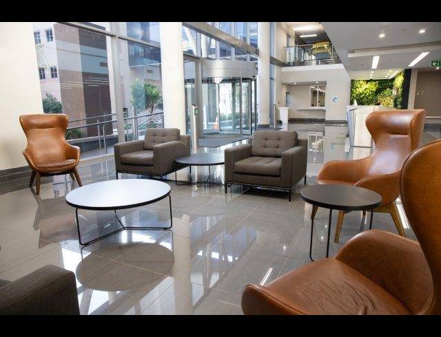 12,465M² BUSINESS CENTRE FOR SALE IN CONSTANTIA KLOOF